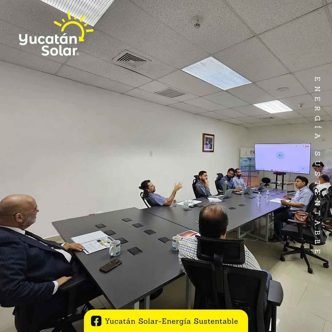 Sala de juntas de la CREE durante la reunión con Yucatán Solar